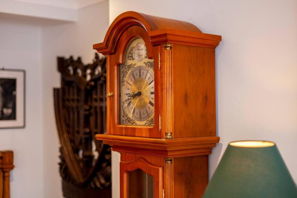 Outstanding Antique 1Br Flat In Soho Daire Londra Dış mekan fotoğraf