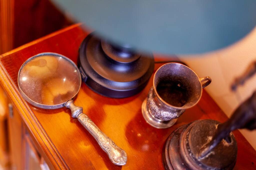 Outstanding Antique 1Br Flat In Soho Daire Londra Dış mekan fotoğraf